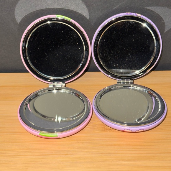 Labubu Compact Mirrors - Picture 2 of 2